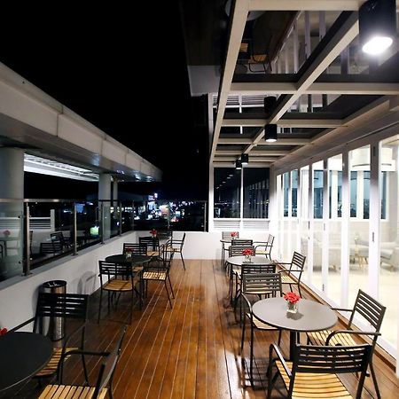 Cordela Hotel Cirebon Kültér fotó